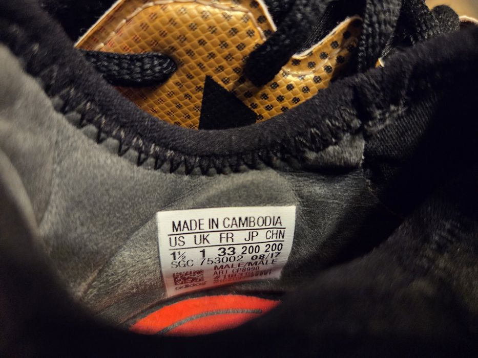 Korki piłkarskie sportowe dla dzieci