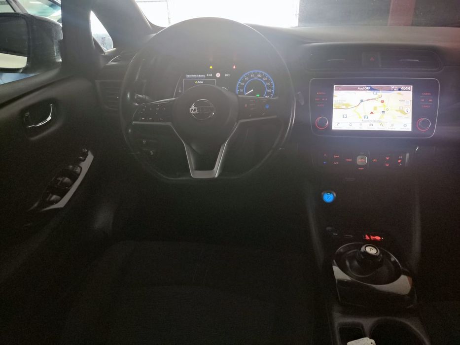 Nissan Leaf Tekna ProPilot Park