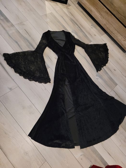 Nowa długa czarna gotycka aksamitna sukienka Alternativ gothic