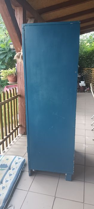 Szafa drewniana ubraniowa