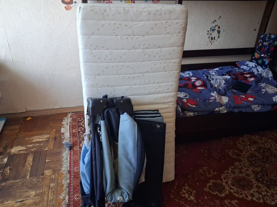 Продам манеж-ліжечко