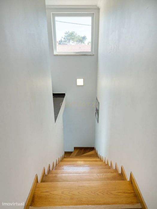 Moradia Térrea T3  com Piscina- Furo água  - Aroeira