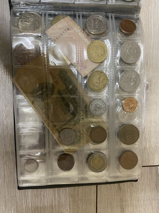 міняюсь монетами