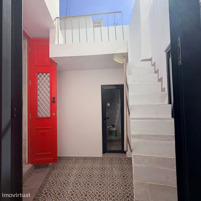 Moradia T2 com Terraço no Centro de Faro