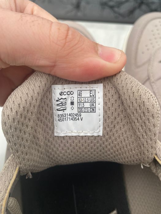 Кросівки ecco нові