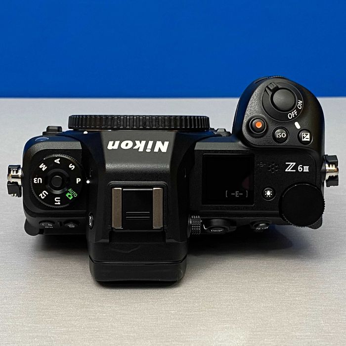 Nikon Z6 III (Corpo) - 24.5MP | 3 ANOS DE GARANTIA