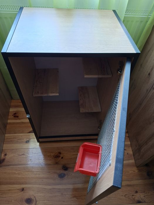 Клітка для шиншили