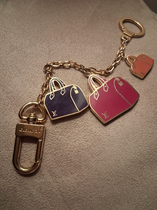 Porta chaves/ adereço da marca Louis Vuitton