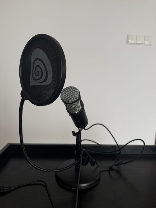 Mikrofon studyjny