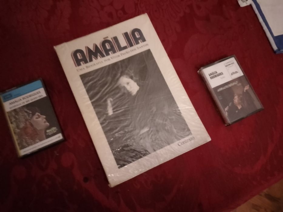 Amàlia-BiografiaV.Pavao10E+2Cassetes10Eou3-15E-Polo de Homem-2EDesde2E