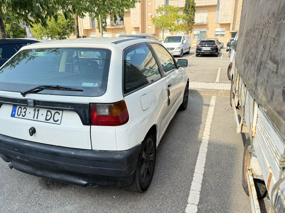 SEAT Ibiza 1993 .
