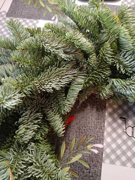 Wianki z jodły nobilis 4sztuki 30 cm