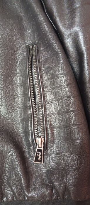 Неперевершена куртка кожзам 46-48