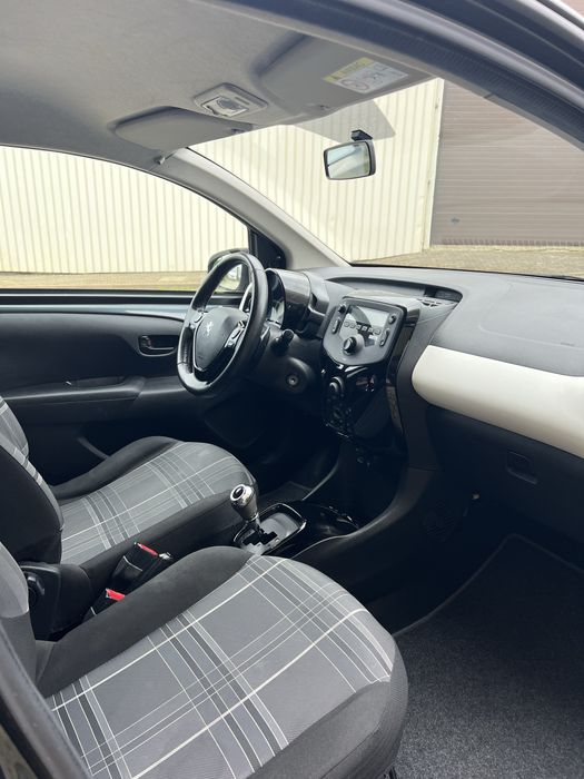 Peugeot 108 CX AUTOMÁTICA  2016