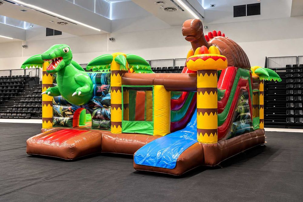 Insuflável Infantil Dinossauros e Selva + Soprador