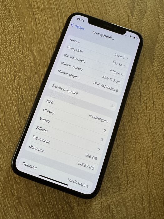 iPhone X - 256 GB - 82%