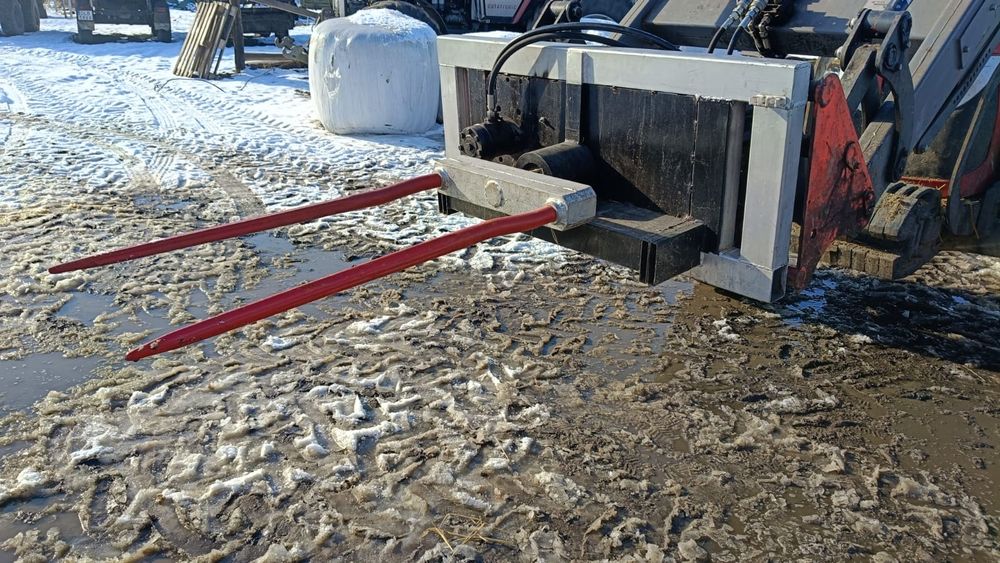 Rozwijarka do balotów, bel siana, słomy na TUR