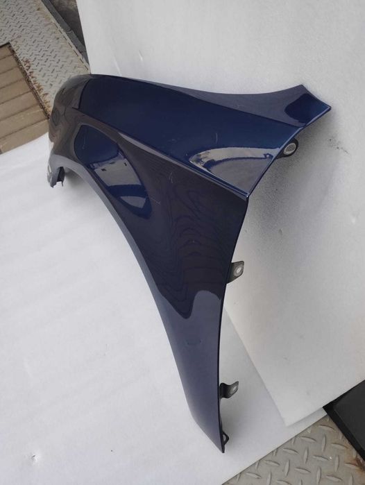 Błotnik lewy przód Audi A3 Sportback 8V0