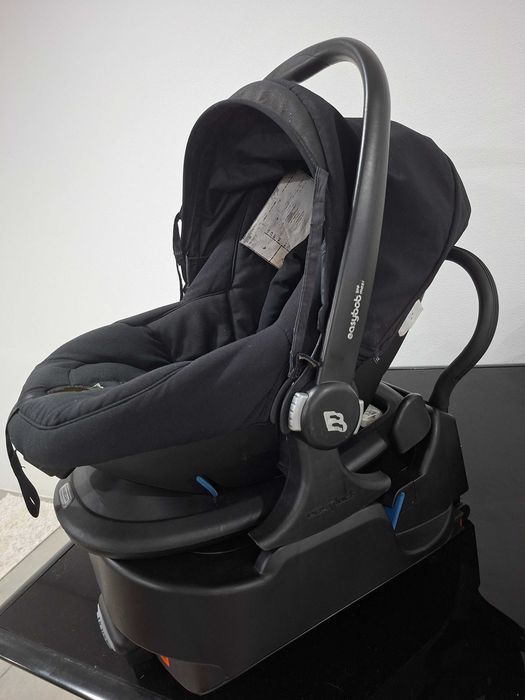 Ovo bebé com sistema isofix