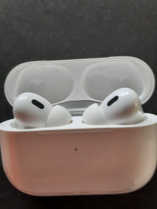 Airpods Pro APPLE 2a Geração USB-C