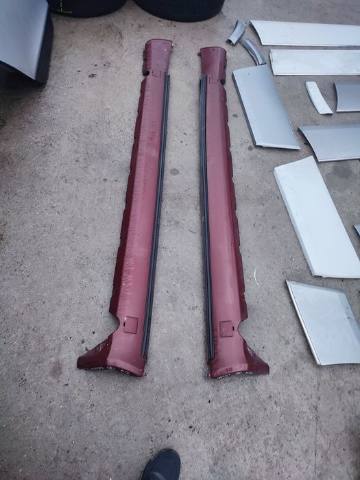 Listwa progowa Mercedes 124