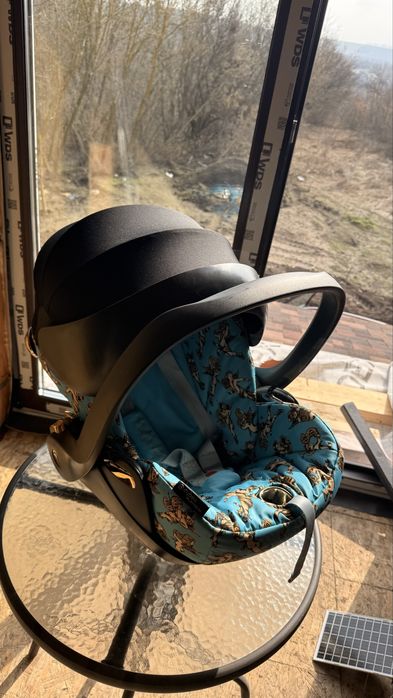 Коляска 3 в 1 Cybex Priam Jeremy Scott, вживана, у гарному стані