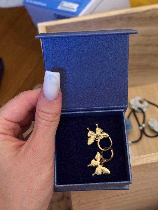 Сережки, гвоздики