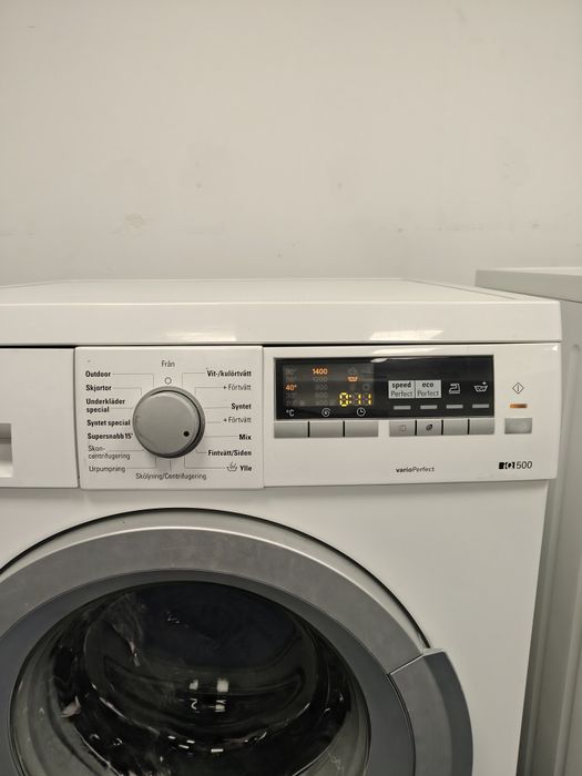 Стиральная машина Сименс іQ500