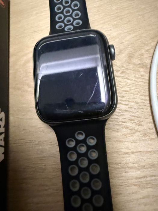Okazja! Apple Watch 6 44 mm GPS + Cellular + 3 paski