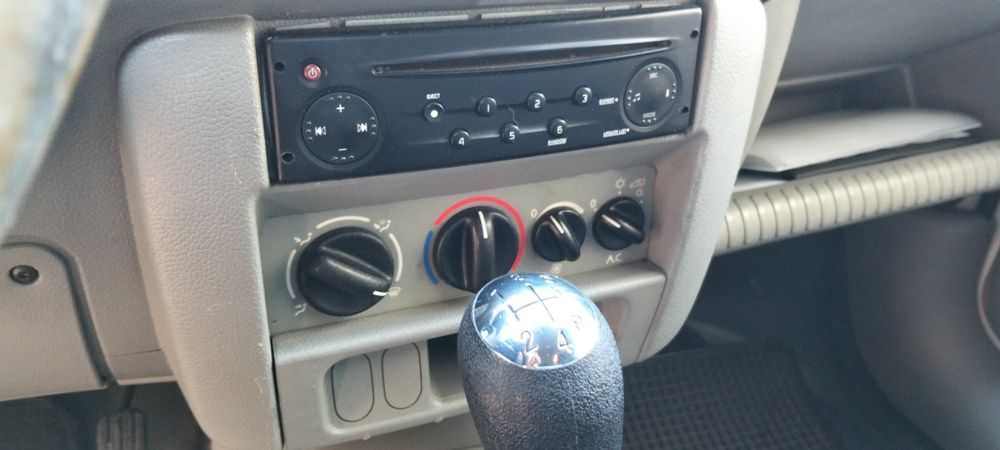 Renault Kangoo 1500 DCI com ac