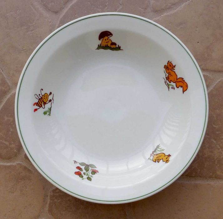 talerz dla dziecka - głęboki - Lubiana - porcelana dziecięca - PRL