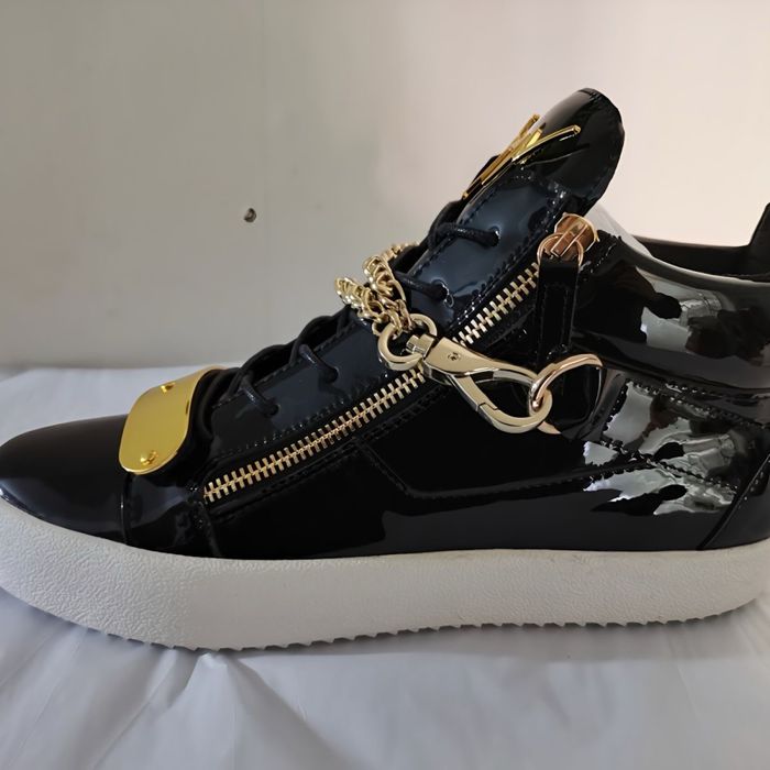 Кросівки Giuseppe Zanotti ЧИТАТИ ОПИС
