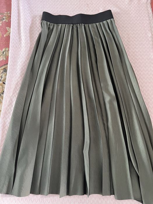 Стильна спідниця Massimo Dutti