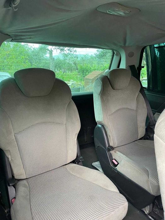 Peugeot 807 2.2 Hdi
