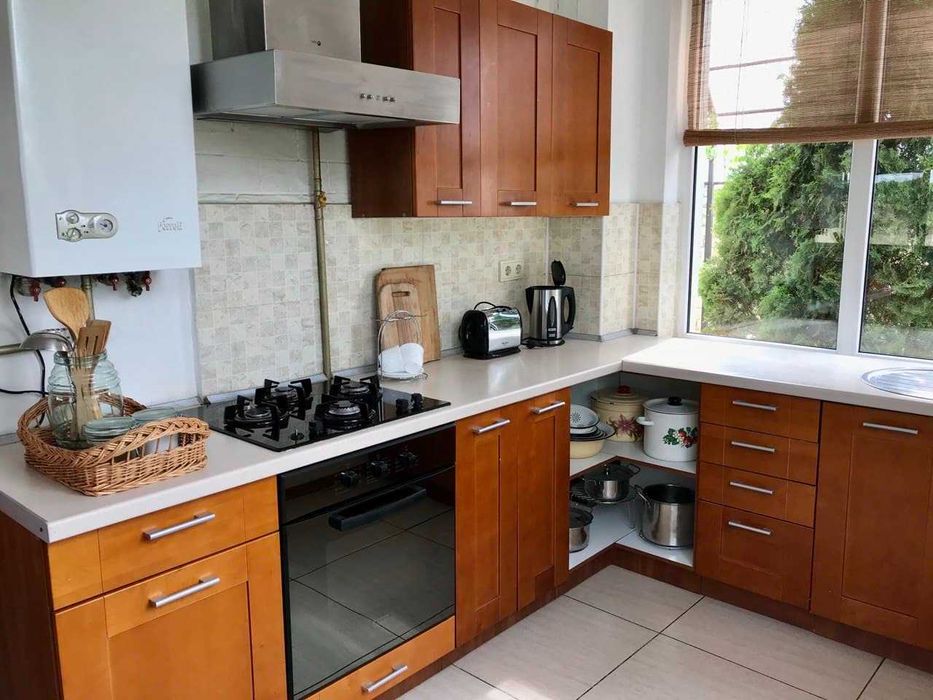 Продам дом в Каролино-Бугазе. Камин, летняя веранда, 3 спальни.