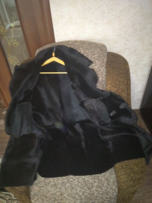 Продам дубленку.