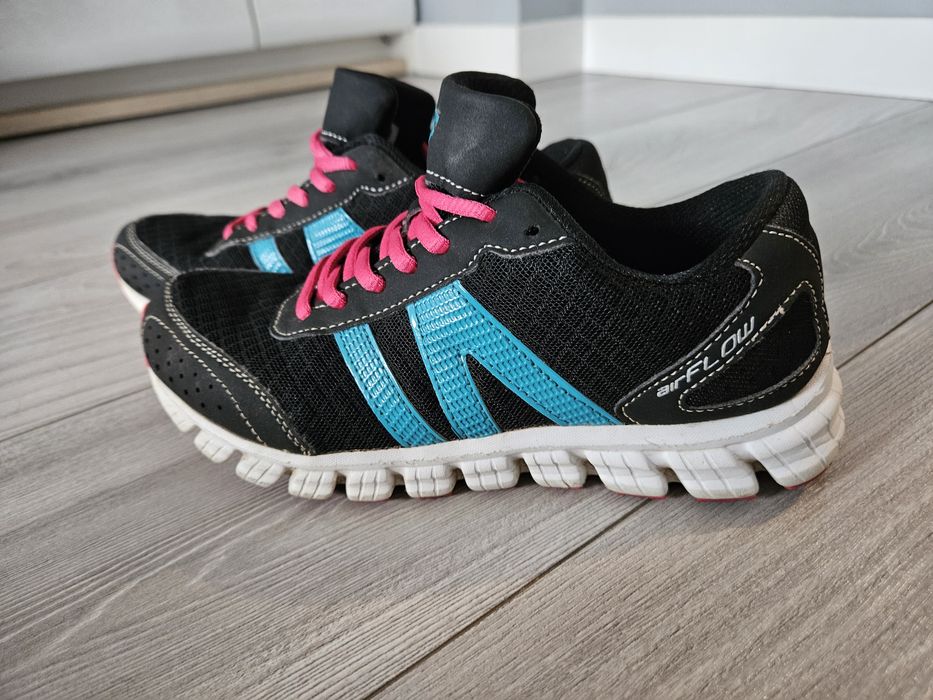 Adidasy damskie 4F 36