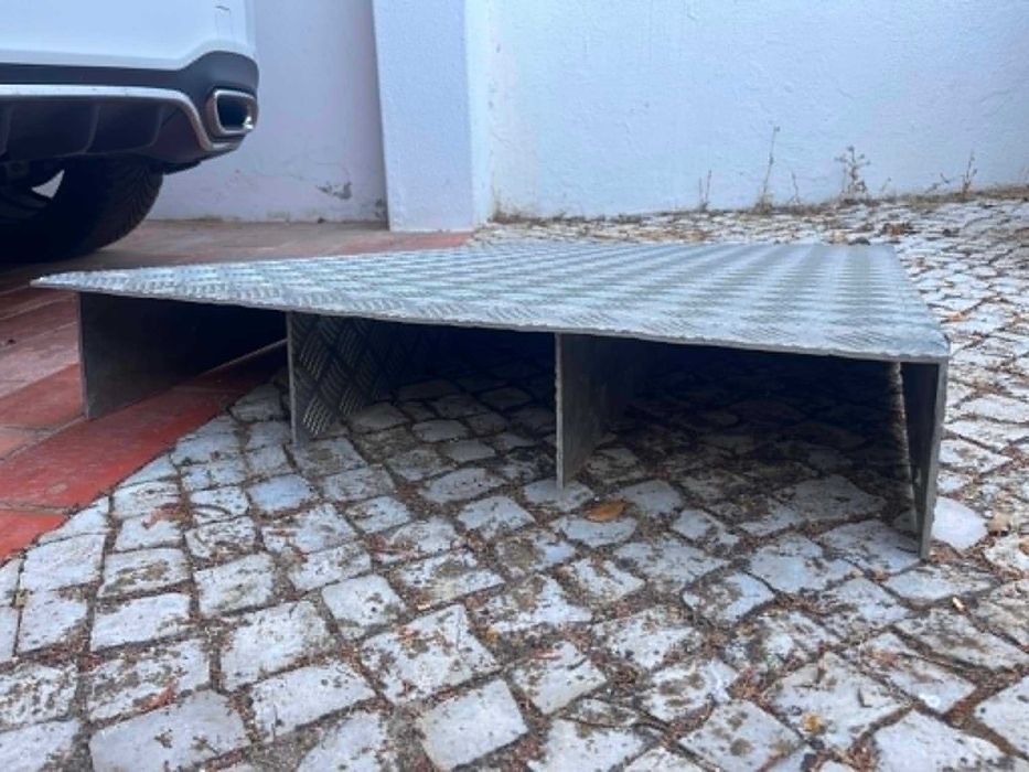 Rampa para acesso a cadeira de rodas