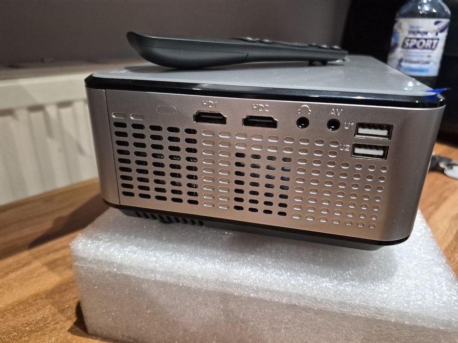 Projektor Krüger&Matz vled50 gwarancja