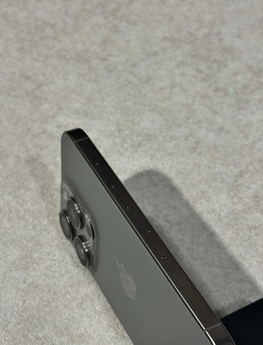 Apple iPhone 15 Pro 128 ГБ Natural Titanium