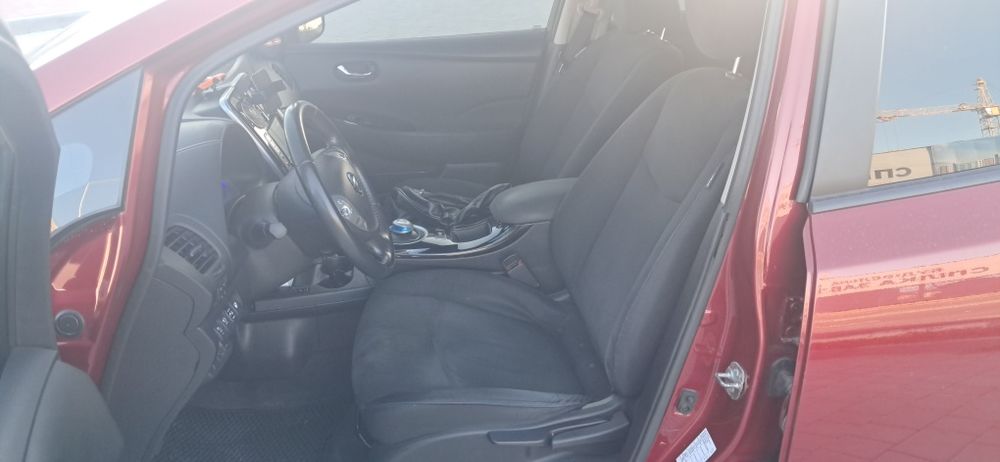 Nissan Leaf 24 kwt 2015р.