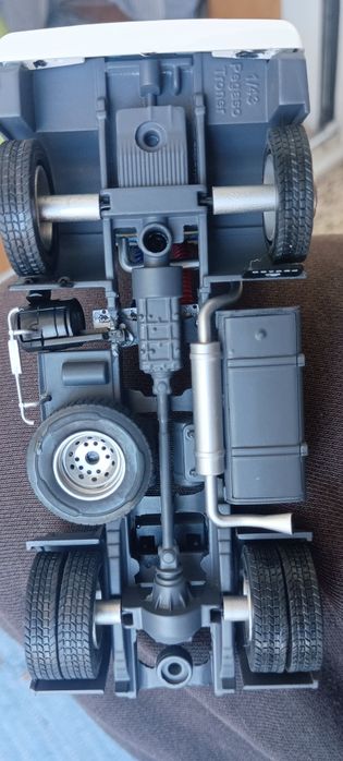 Camião Pégaso escala 1/43