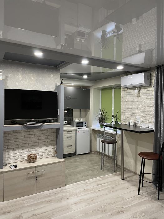 Подобова оренда студії по Парковій