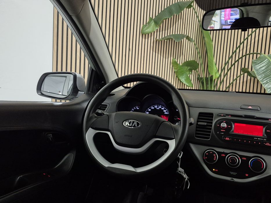 Kia Picanto - 48.000KM | GARANTIA | NACIONAL