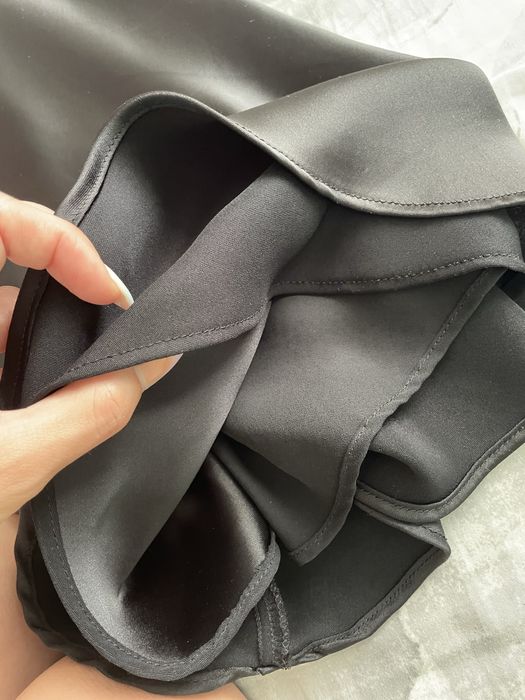 Сатинова сукня Zara