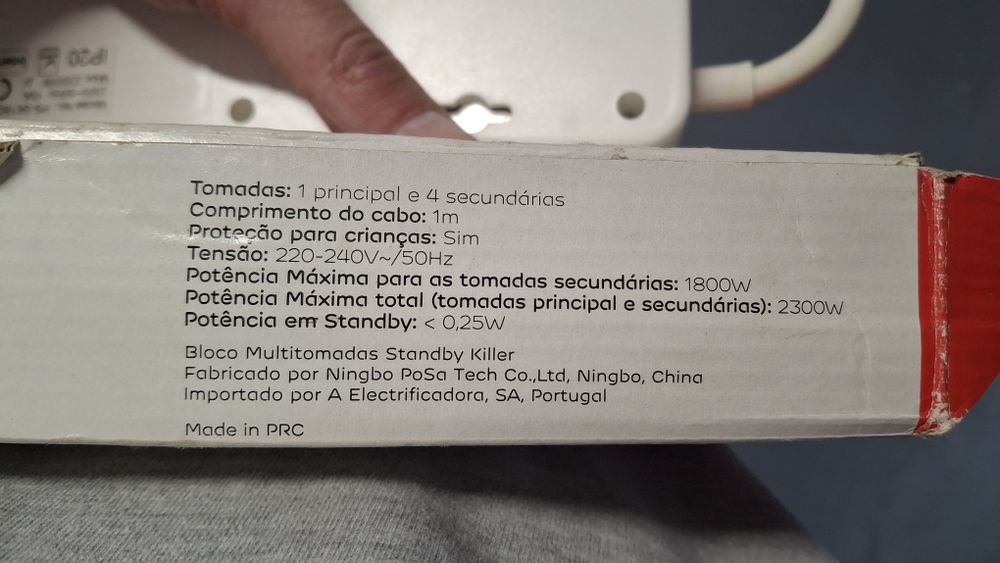 Tomada de consumo Inteligente