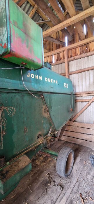 Комбайн Джон Дір