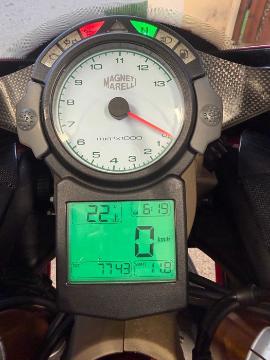 DUCATI 999R Nacional