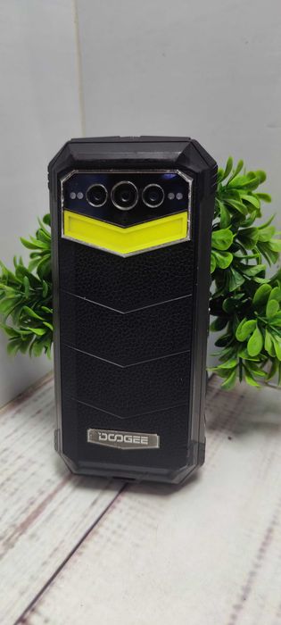 телефон DOOGEE S100Pro