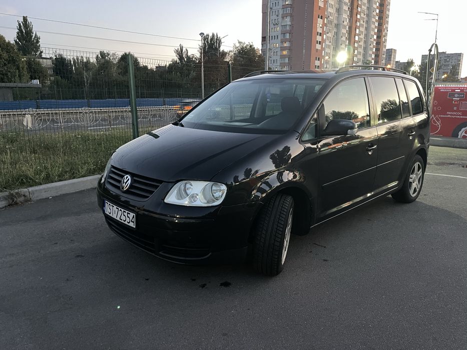 Voltsvagen Touran 2005р